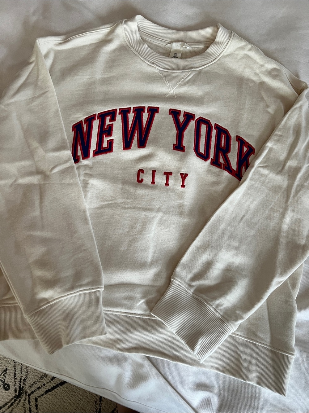 H & M sweatshirt